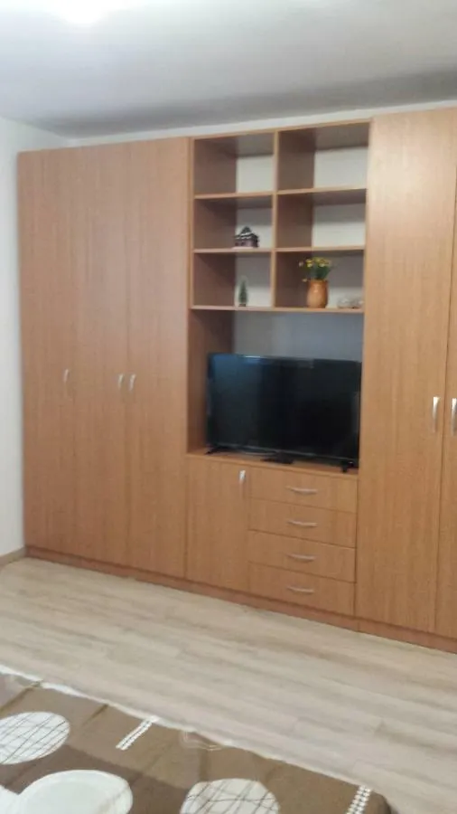 Plaza Mall Apartment Bucureşti